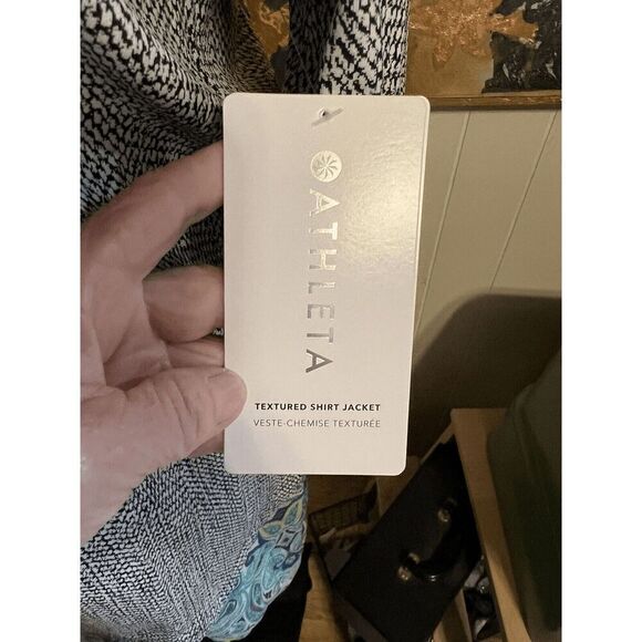 Athleta Womens Medium Braiden Short Jacket Black White Button Up Textured NWT - Picture 9 of 10